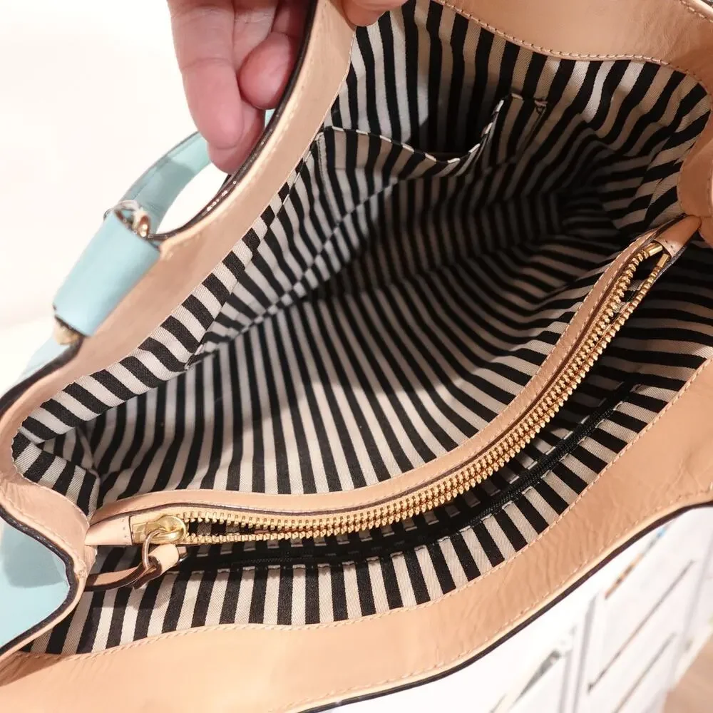 kate spade ❤️ ships